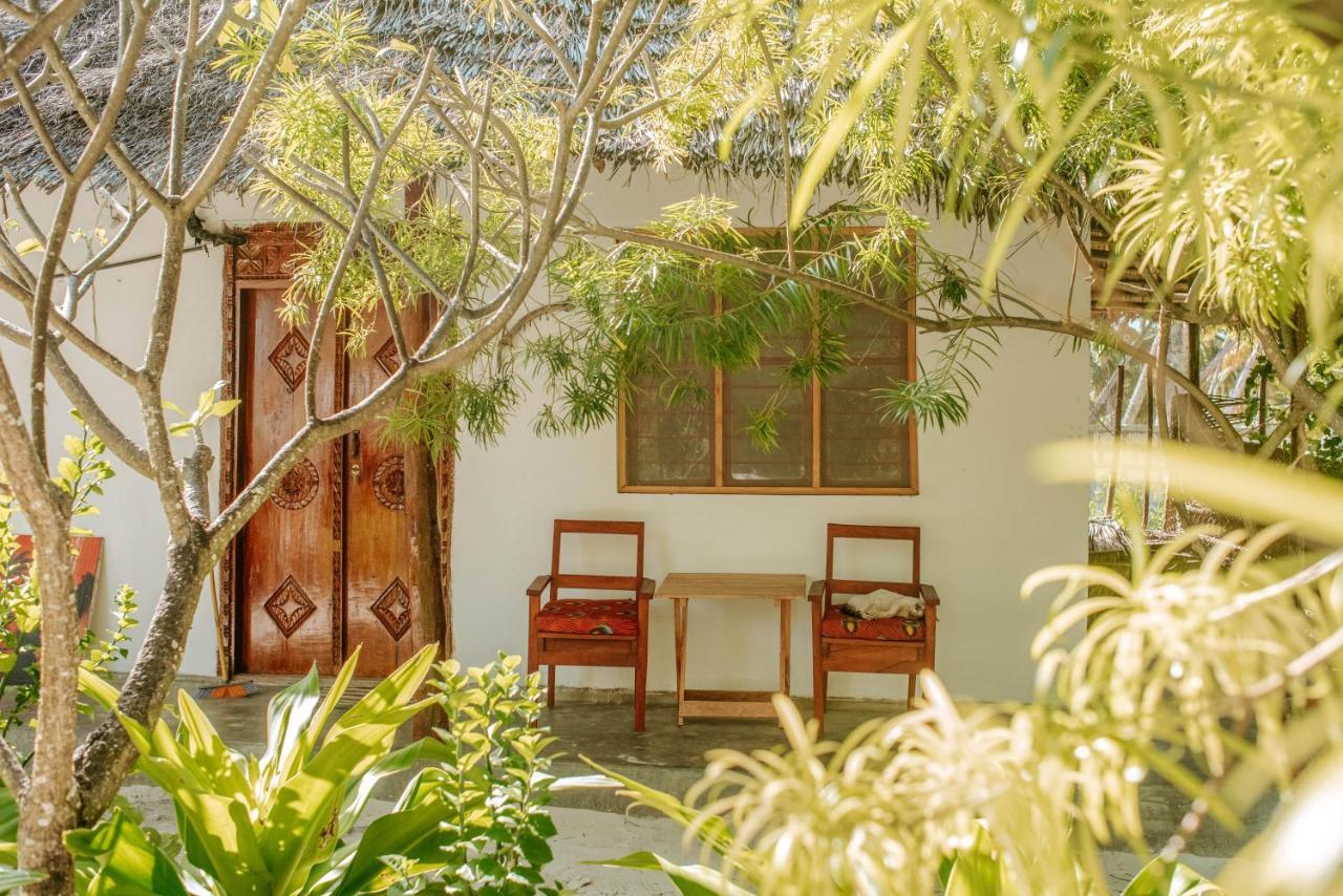 Mintaka Boutique Hotel Bwejuu Exteriör bild